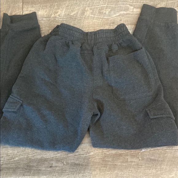 Umbro Black Track Pants with Tapered Ankle Design - Picture 6 of 6